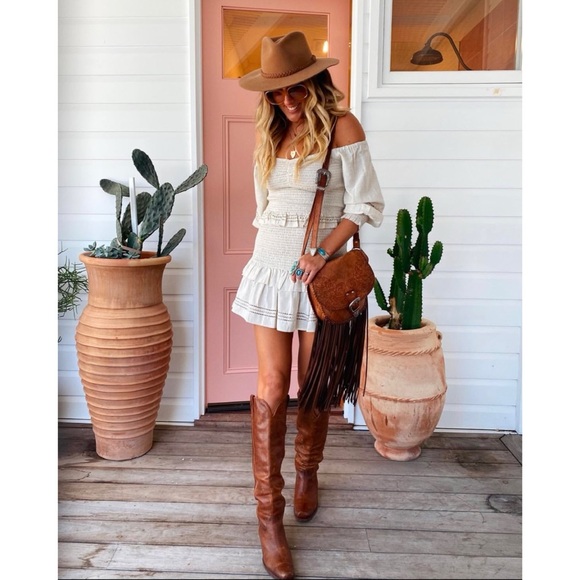 New Spell Lola Ruched Off Shoulder Top - Picture 4 of 12